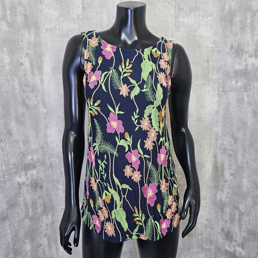 Anthropologie Meadow Rue Size S Cartagena Embroidered Floral Garden Spring Tank